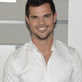 Taylor Lautner