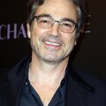 Jon Tenney