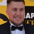 Александр Незлобин