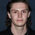 Evan Peters