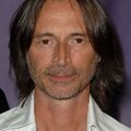 Robert Carlyle