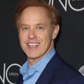 Raphael Sbarge