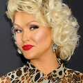 Jenn Lyon