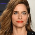 Amanda Peet