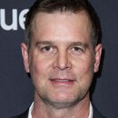 Питер Краузе