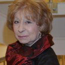 Лия Ахеджакова