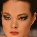 Анна Исаева