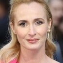 Женевьев О’Рейли