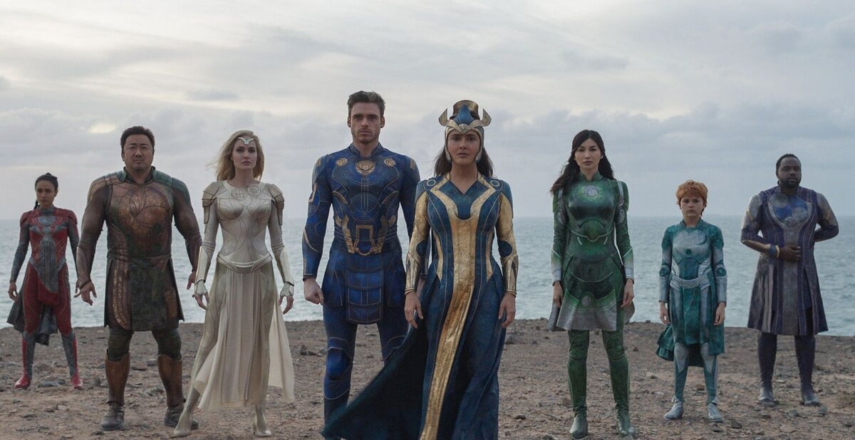 Разыгрываем сувенирную продукцию с символикой нового блокбастера MARVEL «Вечные» Разыгрываем сувенирную продукцию с символикой нового блокбастера MARVEL «Вечные»