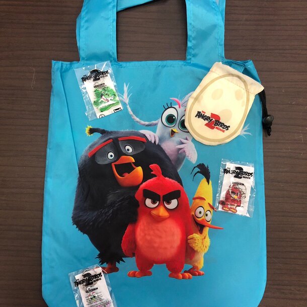 Разыгрываем призы к мультфильму «Angry Birds 2 в кино»