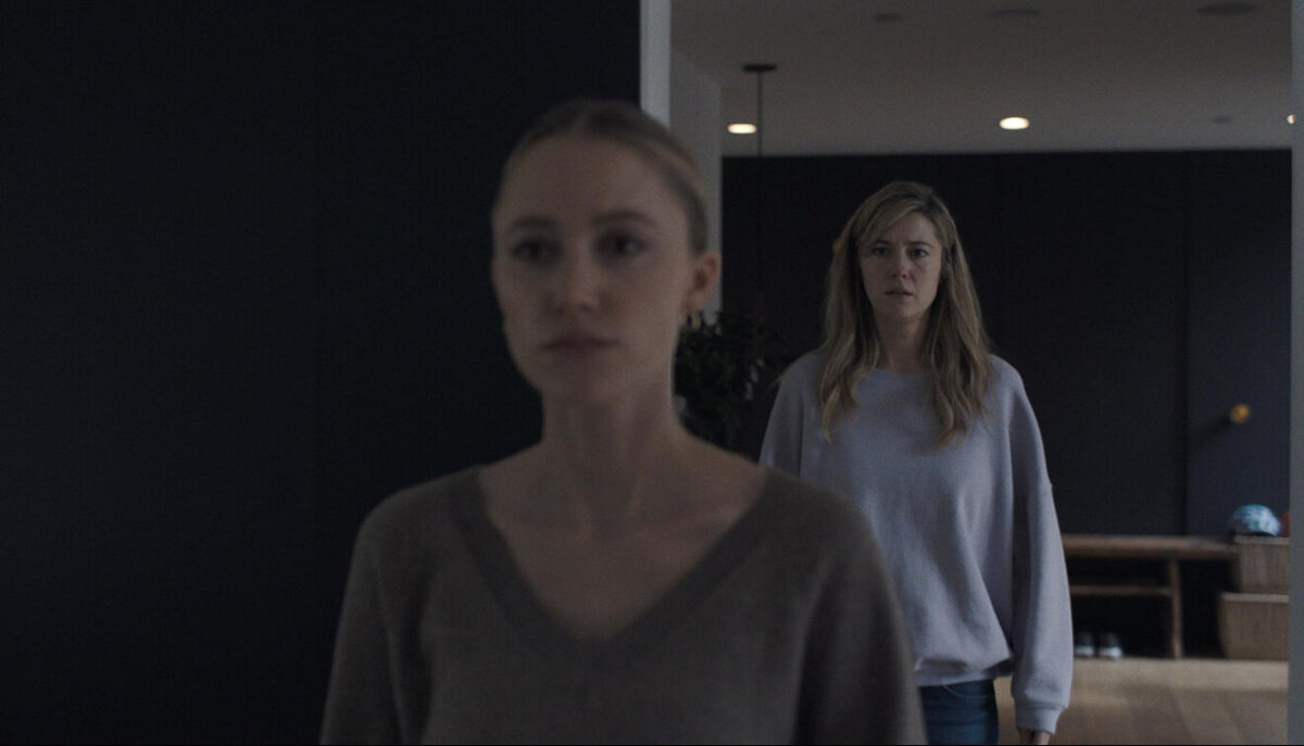 «Рука, качающая колыбель»: Рецензия Киноафиши