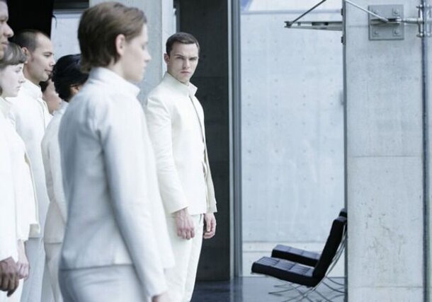 Кадр из фильма «Равные»