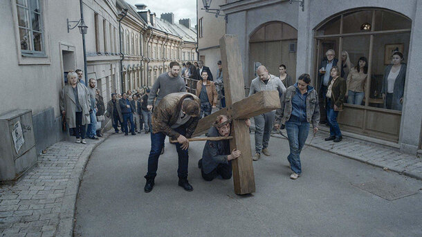 Шведский стоп: обладатель приза за режиссуру прошлогоднего Венецианского фестиваля вышел в онлайн-кинотеатрах. Шведский стоп: обладатель приза за режиссуру прошлогоднего Венецианского фестиваля вышел в онлайн-кинотеатрах.