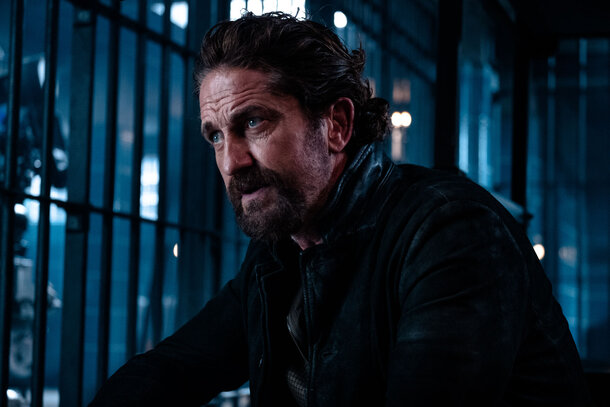 Зубодробительный оммаж «Нападению на 13-й участок» от автора «Козырных тузов» и «Дня курка». Зубодробительный оммаж «Нападению на 13-й участок» от автора «Козырных тузов» и «Дня курка».