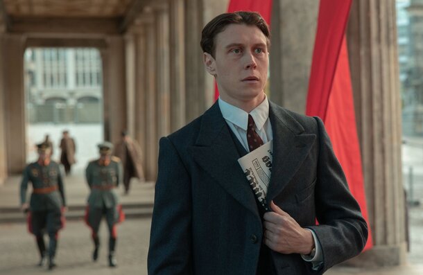 Историческая драма от Netflix о попытках избежать войны. 