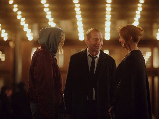 Трое в кадре, не считая воды.  Трое в кадре, не считая воды.