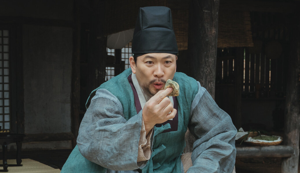 Poong, the Joseon psychiatrist.