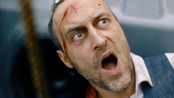 Holy Shit! - trailer in russian