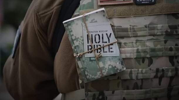 Бог и страна: Расцвет христианского национализма - trailer