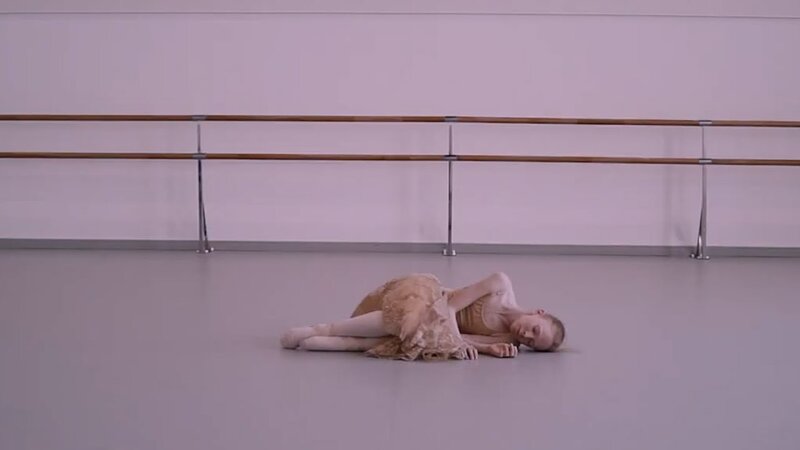 Pointes for my mom - teaser 2