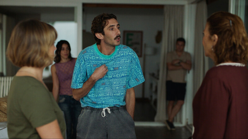 Una casa en flames - trailer in russian
