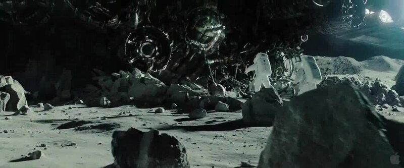 Transformers: Dark of the Moon - trailer 2