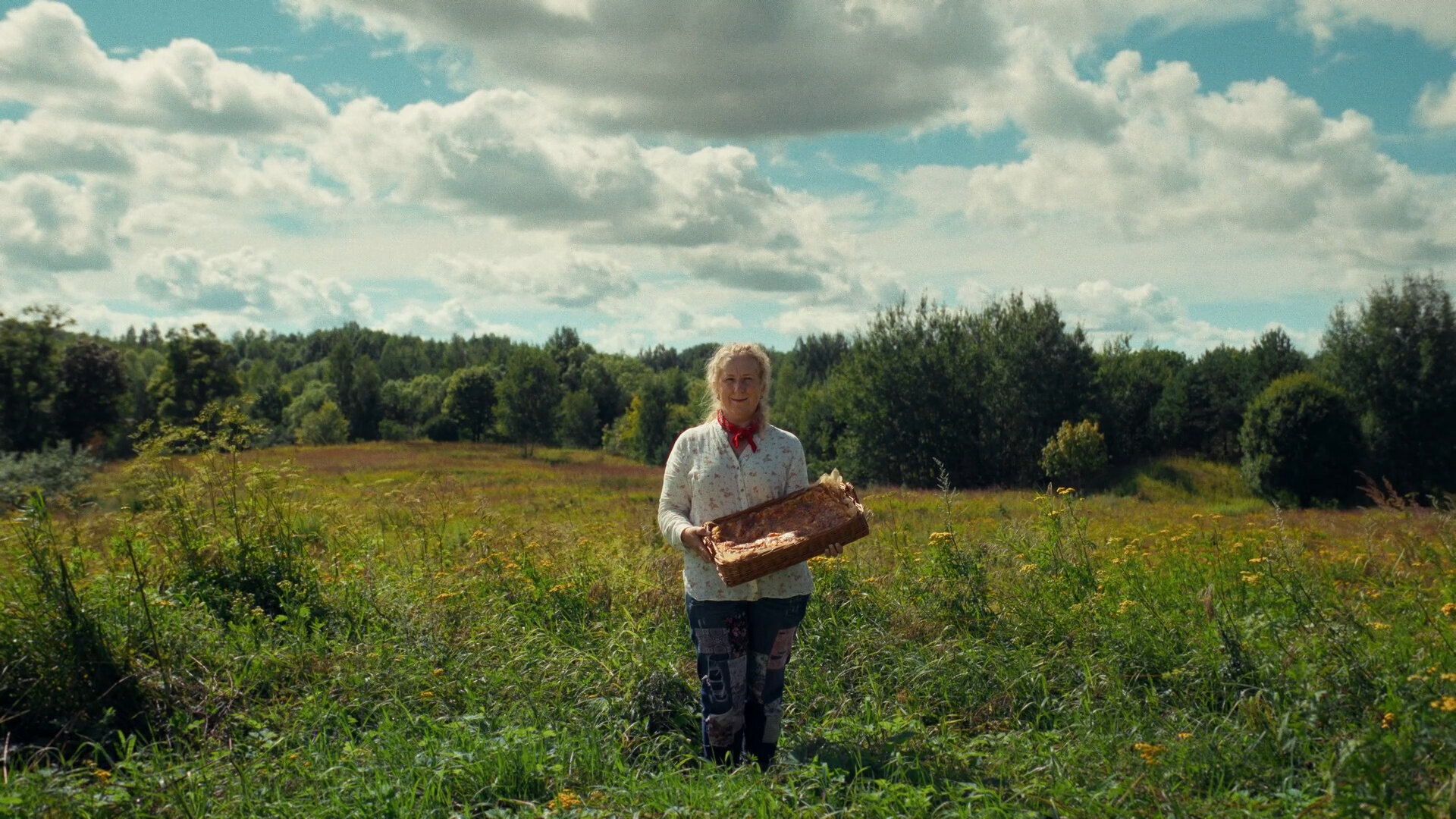 Огни большой деревни - трейлер первого сезона