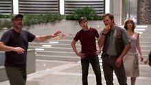 Jurassic World - promo-ролик: свист