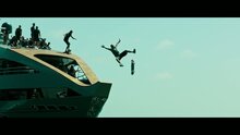 На гребне волны - трейлер 2