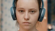 Обе две - трейлер