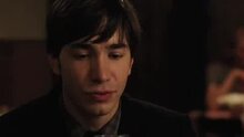 На расстоянии любви - трейлер 2