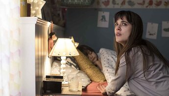 Во время грозы - trailer