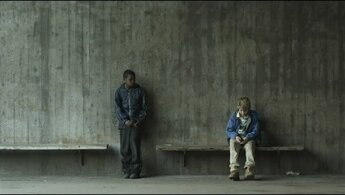 Play - trailer