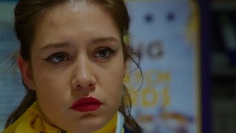 Rien à foutre - trailer with russian subtitles
