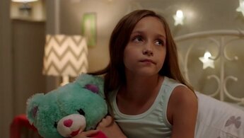 The Girl Who Believes in Miracles - trailer