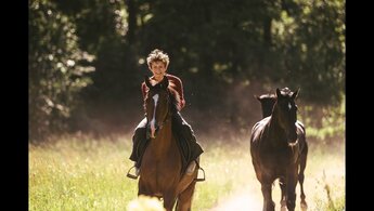 Out Stealing Horses - trailer in russian