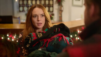 Falling for Christmas - trailer