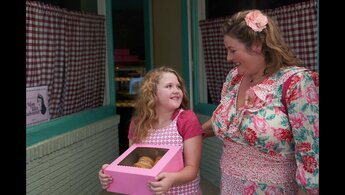 Dumplin' - second trailer in russian