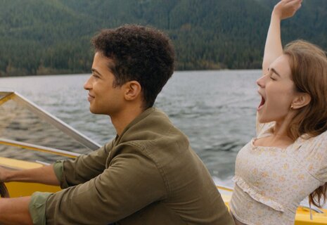 Между здравствуй и прощай - trailer