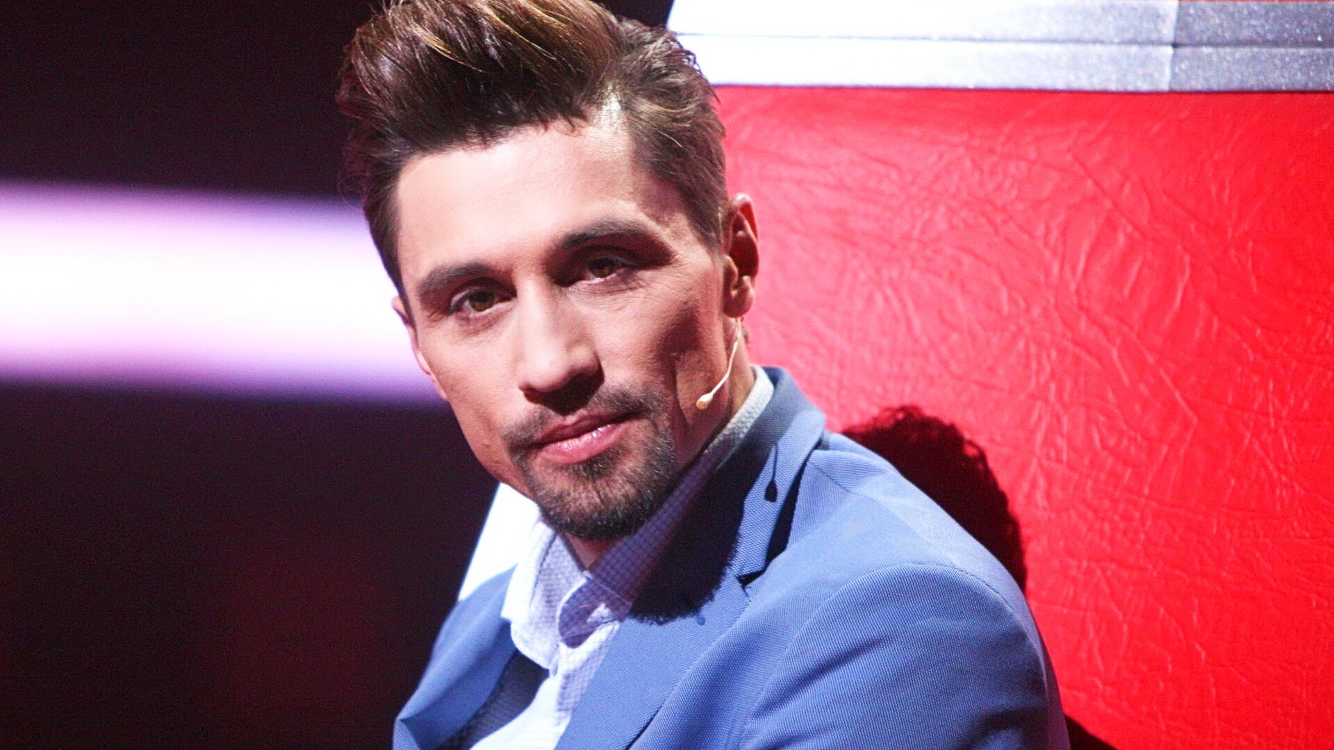 Дима билан в 20 лет. Сколько лет билану в 2024. Дима билан 2018. Сколько лет билану в 2024. Дима билан таро.