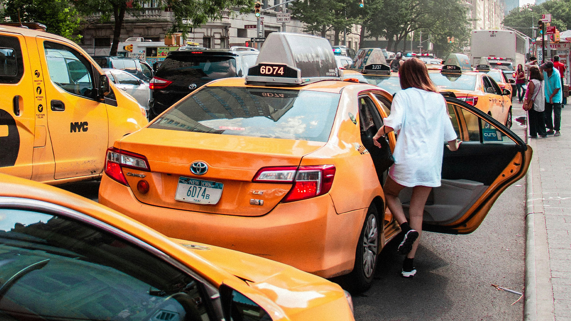 Любимым автомобилем египетских таксистов оказалась советская классика ...