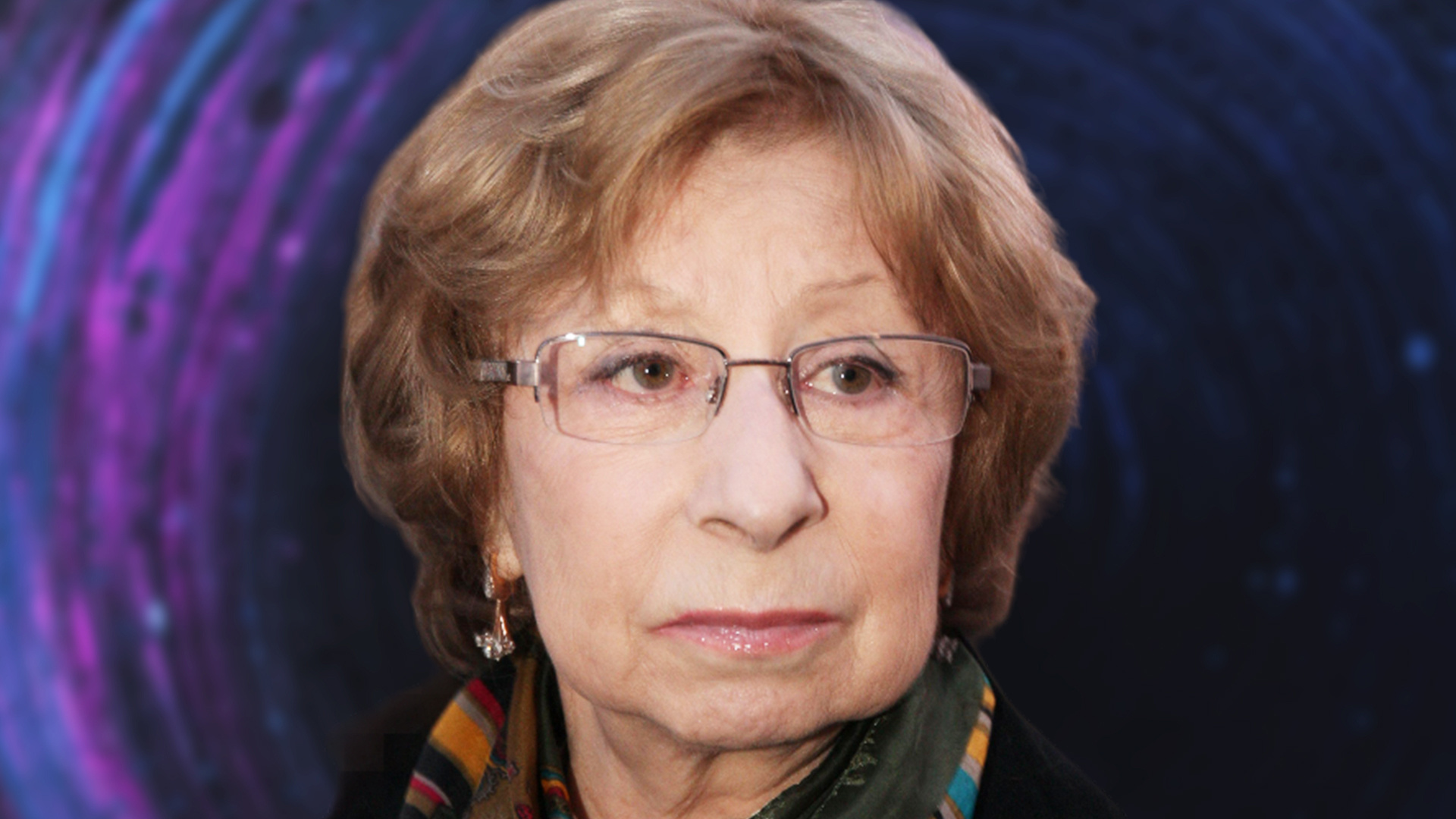 «Посылал на три буквы»: Ахеджакова отличилась у гроба покойного коллеги