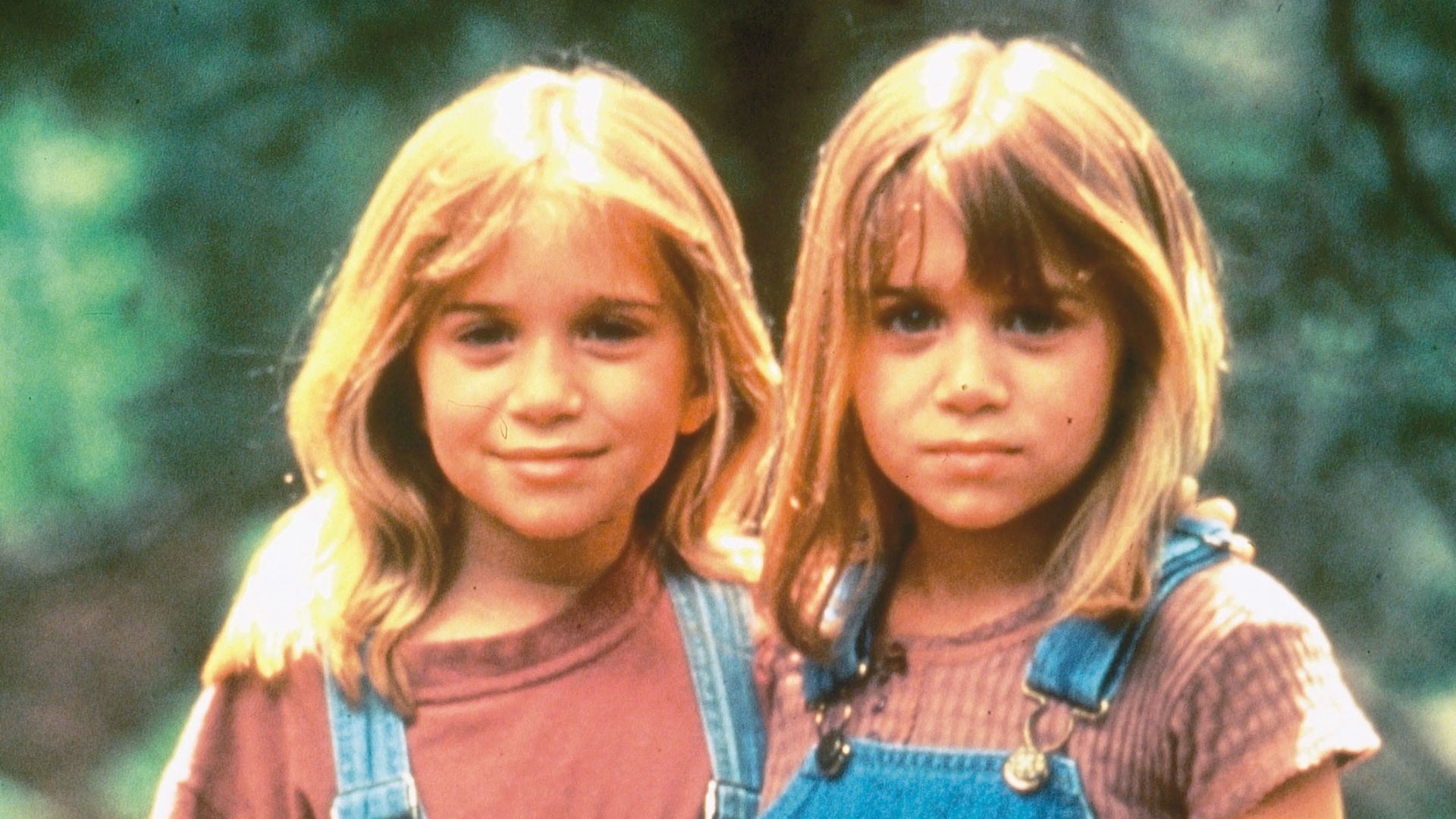Как Мэри-Кейт и Эшли Олсен ушли в бизнес, а их сестра Элизабет стала звездой кино