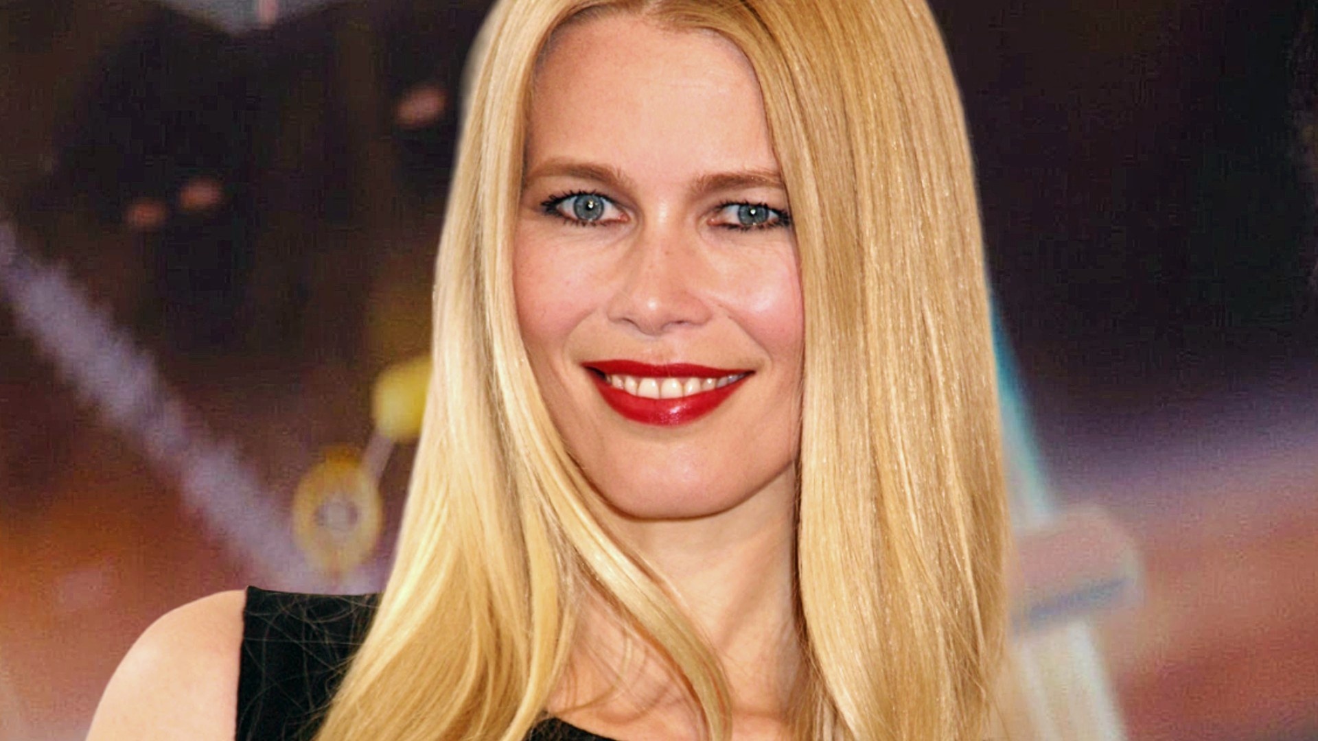 who turned into the beautiful Claudia Schiffer (photo)