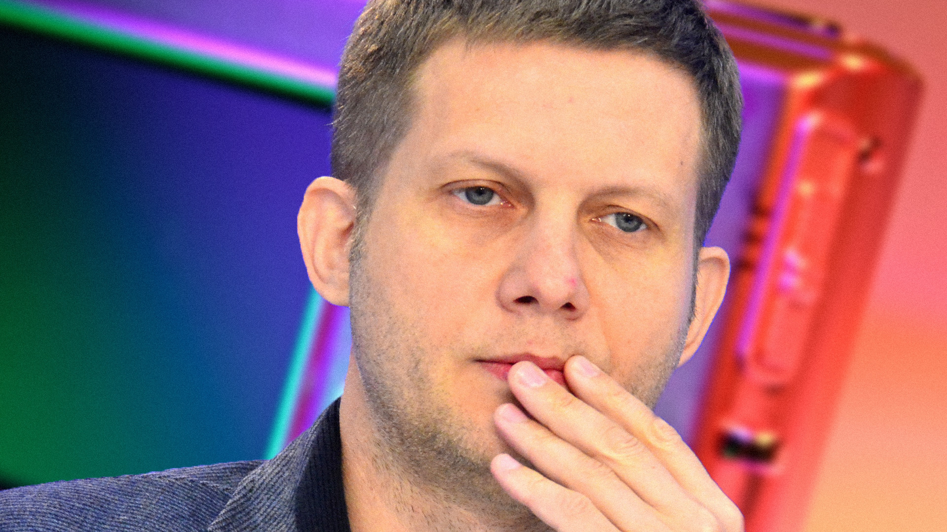 С размаху: звезда «Не родись красивой» врезала Корчевникову по лицу