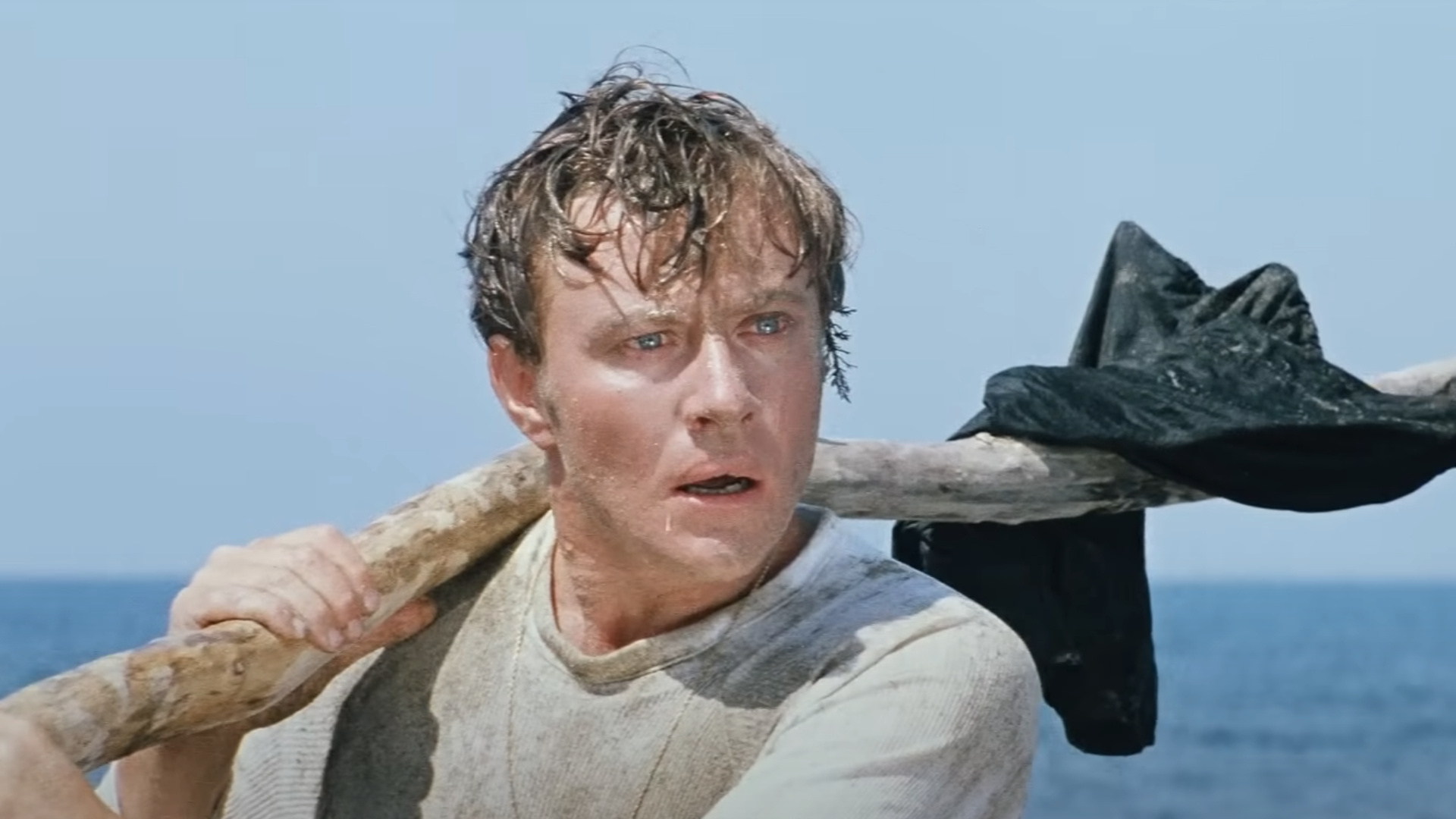 Бойжеткен төрт аяққа қонды (фото) Трусигіңізді артқа тартыңыз